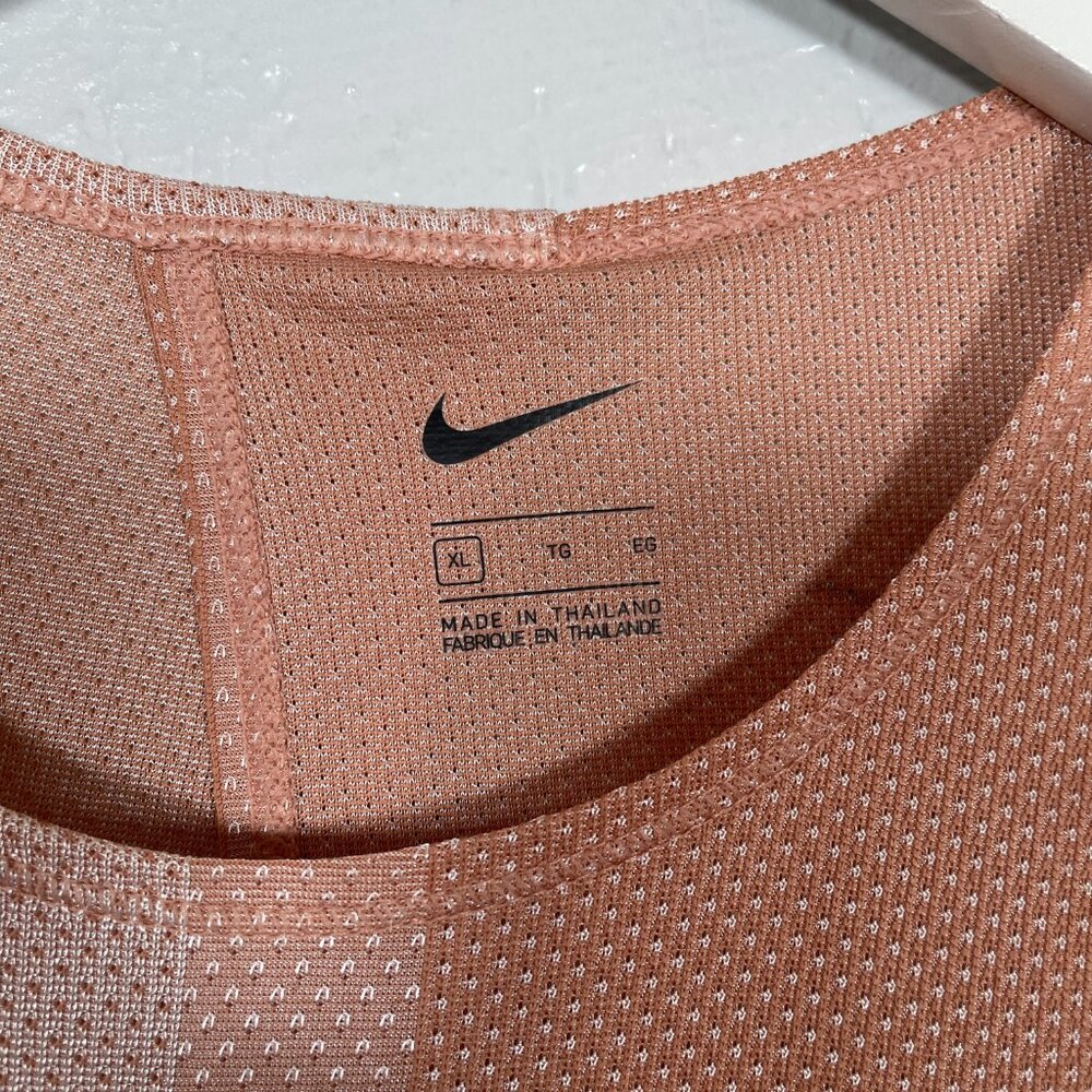 Nike Women XL Peach Orange Tech Pack Breathe Slit Back Train Tank Top AR6407 - Picture 4 of 8